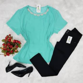 Comprar o produto de Blusa crepe em Blusas em Bauru, SP por Solutudo