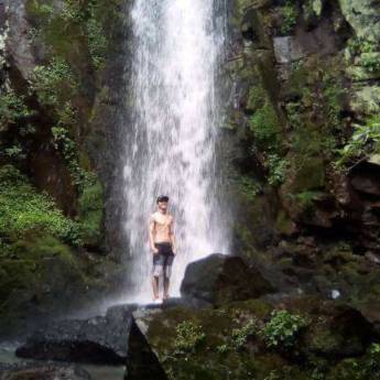 Comprar o produto de Meio período nas cachoeiras secretas de foz  parte da Manhã ou tarde (preço promocional para locais) em Viagens e Turismo em Foz do Iguaçu, PR por Solutudo