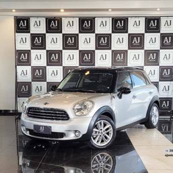 Comprar o produto de MINI COUNTRYMAN 1.6 16V AUTOMÁTICO- 2012/2013 em Carros em Botucatu, SP por Solutudo