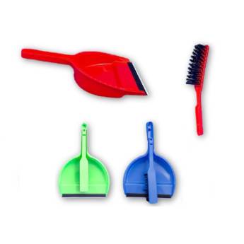 Comprar o produto de Pá de Lixo com Escova sortidas Madalozzo em Pás de Lixo pela empresa Casa Vitória em Foz do Iguaçu, PR por Solutudo