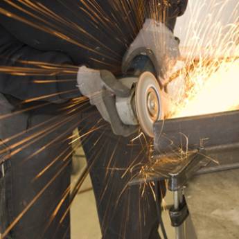 Comprar o produto de Serviços de Serralheria  em Nossos Serviços em Americana, SP por Solutudo