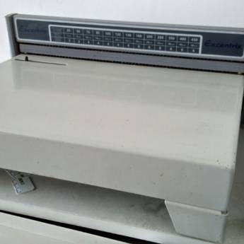 Comprar o produto de Perfuradora / Encadernadora para espirais modelo excentrix, para 20 folhas - WSG Brasil em Encadernadoras e Guilhotinas em São Paulo, SP por Solutudo