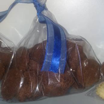 Comprar o produto de Petit Four em Bolos e Doces em Jundiaí, SP por Solutudo
