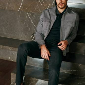 Comprar o produto de Jaqueta Masculina de Algodão ( Semelhante a Essa Disponível no Tamanho: M/G). em Roupas e Acessórios em Bauru, SP por Solutudo