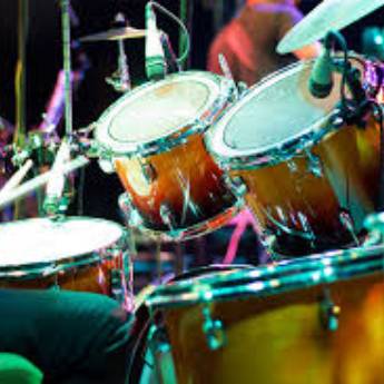 Comprar o produto de Bateria em Escolas de Música em Aracaju, SE por Solutudo
