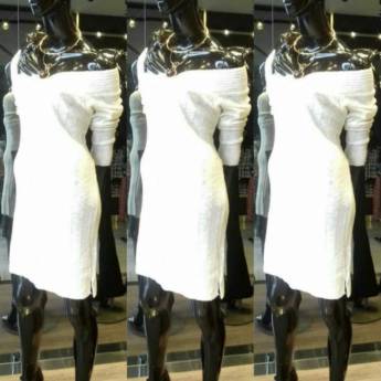 Comprar o produto de Vestido de Tricô (Disponível no Tamanho: 40/42). em Roupas e Acessórios em Bauru, SP por Solutudo