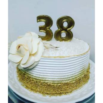 Comprar o produto de Bolo de Doce de leite com abacaxi em Bolos em Itupeva, SP por Solutudo