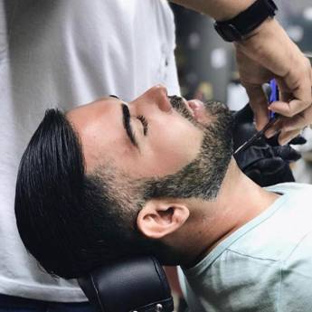 Comprar o produto de Corte e Barba em Barbearias em Mineiros, GO por Solutudo