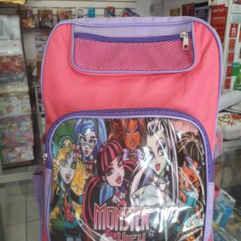 Comprar o produto de mochila feminina infantil monster higi em Sem Rodinhas em Jundiaí, SP por Solutudo