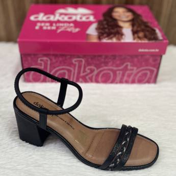 Comprar o produto de Sandália Dakota feminina adulta  em Calçados, Roupas e Bolsas em Uberlândia, MG por Solutudo