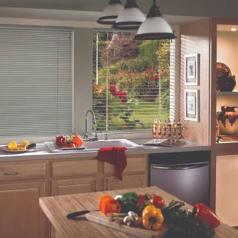 Comprar o produto de Persiana de Alumínio em Cortinas - Persianas em Atibaia, SP por Solutudo