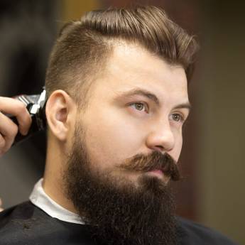 Comprar o produto de Corte de cabelo masculino em Salões de Beleza em Jundiaí, SP por Solutudo