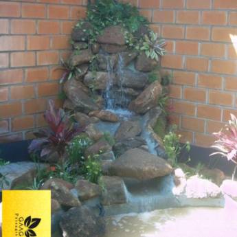 Comprar o produto de Formação de Cascatas Naturais em Paisagismo Residencial em Atibaia, SP por Solutudo