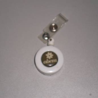 Comprar o produto de Roller Clips, suprimentos para crachá - WSG Brasil em Materiais para Escritório em São Paulo, SP por Solutudo