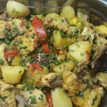 Comprar o produto de Moqueca de  peixe  em A Classificar em Jaboticabal, SP por Solutudo