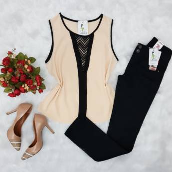 Comprar o produto de Blusa crepe em Blusas em Bauru, SP por Solutudo