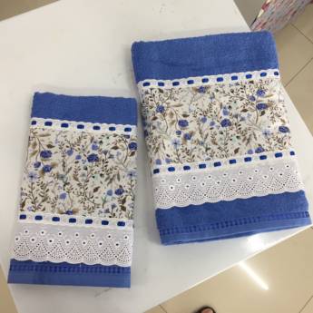 Comprar o produto de Toalha de banho+toalha de rosto em A Classificar em Birigui, SP por Solutudo