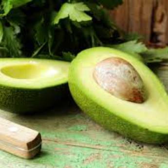 Comprar o produto de Abacate em Alimentos em Jundiaí, SP por Solutudo