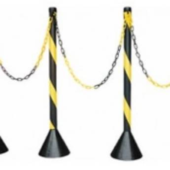 Comprar o produto de PEDESTAL E CORRENTE PRETO E AMARELO   em Sinalização em Boituva, SP por Solutudo