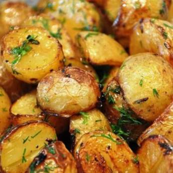 Comprar o produto de Porção de Batata rústica em Porções em Botucatu, SP por Solutudo