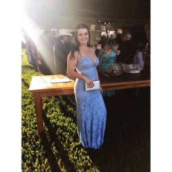 Comprar o produto de vestido madrinha azul bebê sereia, renda, com botão nas costas. em Vestidos Casuais em Bauru, SP por Solutudo