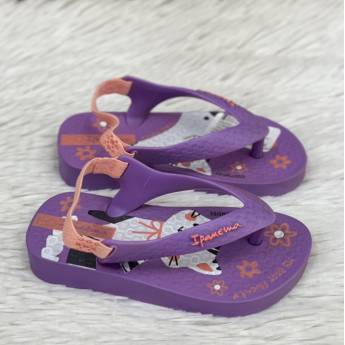 Comprar o produto de Chinelo infantil Ipanema em A Classificar em Uberlândia, MG por Solutudo