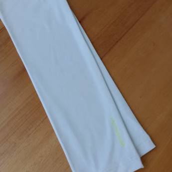 Comprar o produto de Manguito academia branca- Rec em Roupas e Acessórios em Botucatu, SP por Solutudo