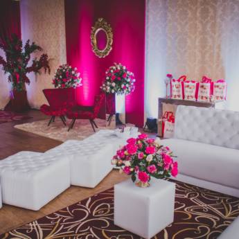 Comprar o produto de Lounge de foto em Tudo para Festas pela empresa Luci Eventos em Foz do Iguaçu, PR por Solutudo