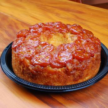 Comprar o produto de Bolo de Banana com Calda em Bolos e Doces em Bauru, SP por Solutudo