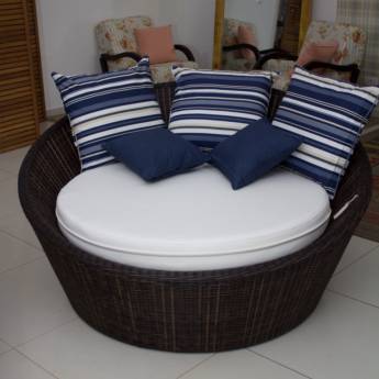 Comprar o produto de CHAISE em Piscinas em Ourinhos, SP por Solutudo