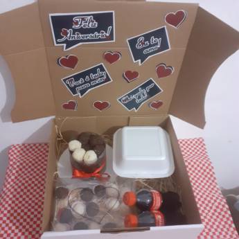 Comprar o produto de Festa na caixa  em Bolos em Praia Grande, SP por Solutudo