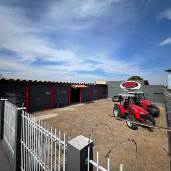 Comprar o produto de Peças para Tratores e Implementos Agrícolas em Avaré – Durabilidade e Eficiência em Equipamentos Agrícolas pela empresa Agro-Peças em Avaré, SP por Solutudo