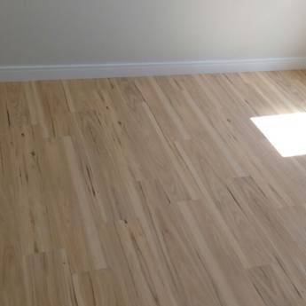 Comprar o produto de Piso Vinílico e Laminado em Outros Serviços em Americana, SP por Solutudo