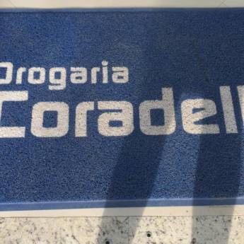 Comprar o produto de capachos personalizados em A Classificar em Joinville, SC por Solutudo