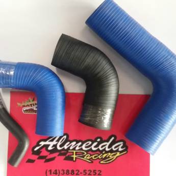 Comprar o produto de Mangueiras EPDM preta e azul em silicone  em A Classificar em Botucatu, SP por Solutudo