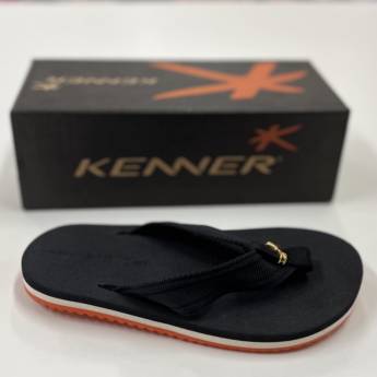 Comprar o produto de Chinelo Kenner infantil masculino  em Calçados Masculinos em Uberlândia, MG por Solutudo