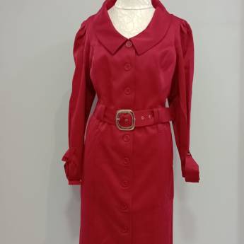 Comprar o produto de Casaco sobretudo acetinado - Ceq em Roupas Femininas em Botucatu, SP por Solutudo