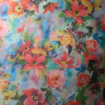 Comprar o produto de Cetim toque de seda  em Tecidos em Bauru, SP por Solutudo