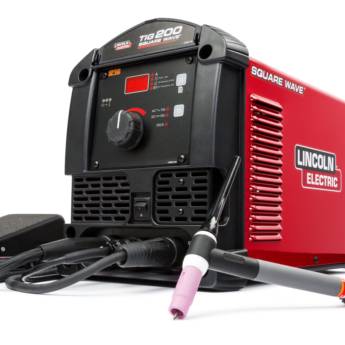 Comprar o produto de LINCOLN ELECTRIC MÁQUINA SOLDA SQUARE WAVE TIG 200 em Outros em Botucatu, SP por Solutudo