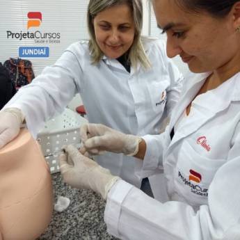 Comprar o produto de CURSO DE TÉCNICAS DE APLICAÇÃO DE INTETÁVEIS em Cursos em Jundiaí, SP por Solutudo