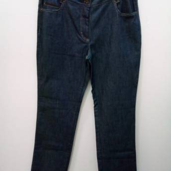 Comprar o produto de Calça jeans TB em Roupas e Acessórios pela empresa Loja Ego - Roupas e Acessórios Femininos Multimarcas em Botucatu, SP por Solutudo