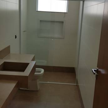 Comprar o produto de VENDE-SE CASA NOVA em Venda - Casas em Bauru, SP por Solutudo