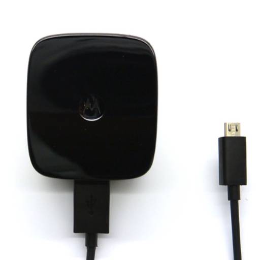 Carregador Motorola Turbo por Fael Cases e Multi Assistência Loja II