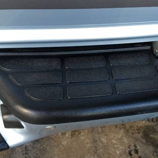 Vitrificação de partes plásticas por Pacheco'S Car Auto Center