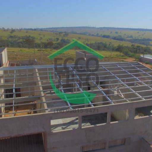 Estruturas galvanizadas para barracão.  por Ecco Teto Estruturas Galvanizadas