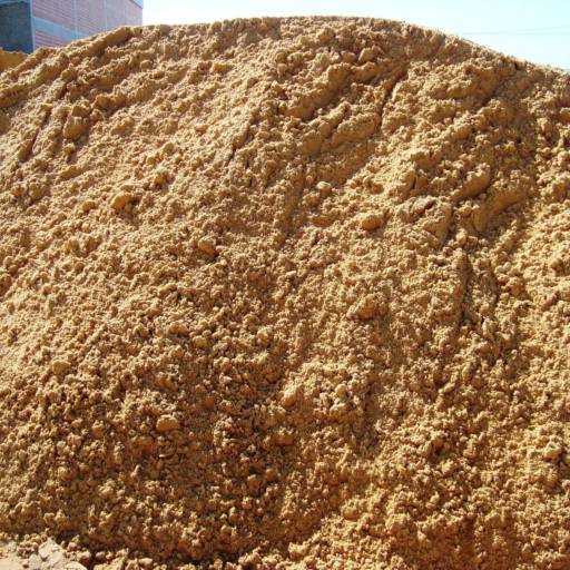Comprar o produto de Areia em Material Básico pela empresa Carlinhos Materiais para Construção • Depósito em Atibaia em Atibaia, SP por Solutudo