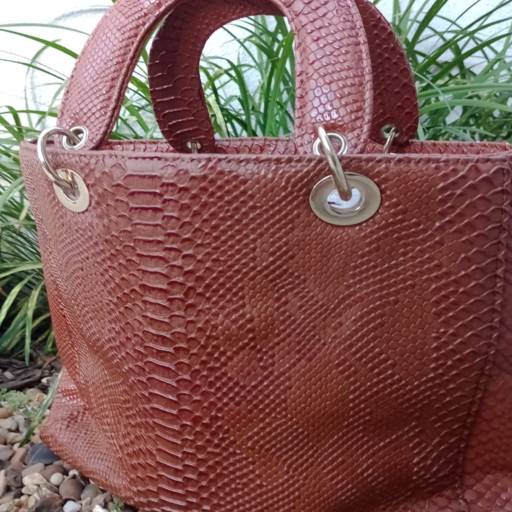 Bolsa marrom de couro