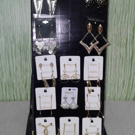 Bijuterias por Diferencial Presentes