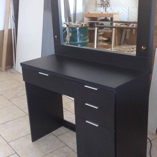 Penteadeira Camarim Black  em Bauru, SP por Móveis Fábrica de Sonhos Bauru