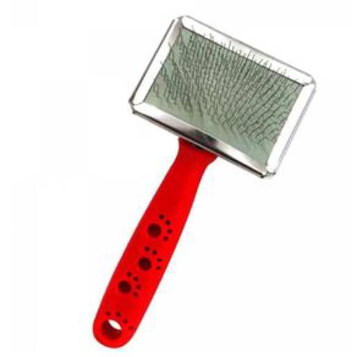 Escova de Pentear por Agropecuária Lukan Casa de Ração, Pet Shop, Produtos Veterinários e Agrícolas